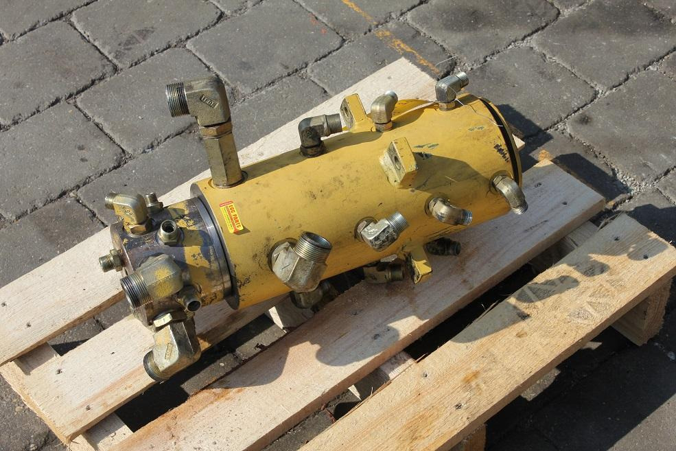 Benmac 3.7 - Pièces de rechange pour Engins de chantier: photos 1 Benmac 3.7 - Pièces de rechange pour Engins de chantier: photos 1