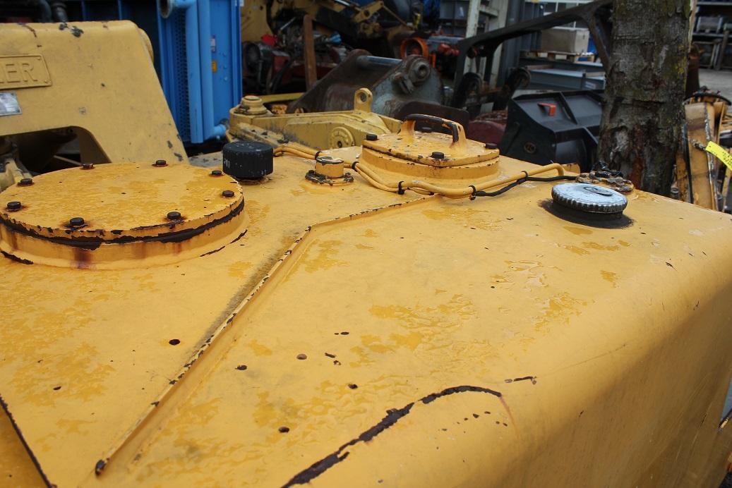 Liebherr A922LIT - Pièces de rechange pour Pelle: photos 4 Liebherr A922LIT - Pièces de rechange pour Pelle: photos 4