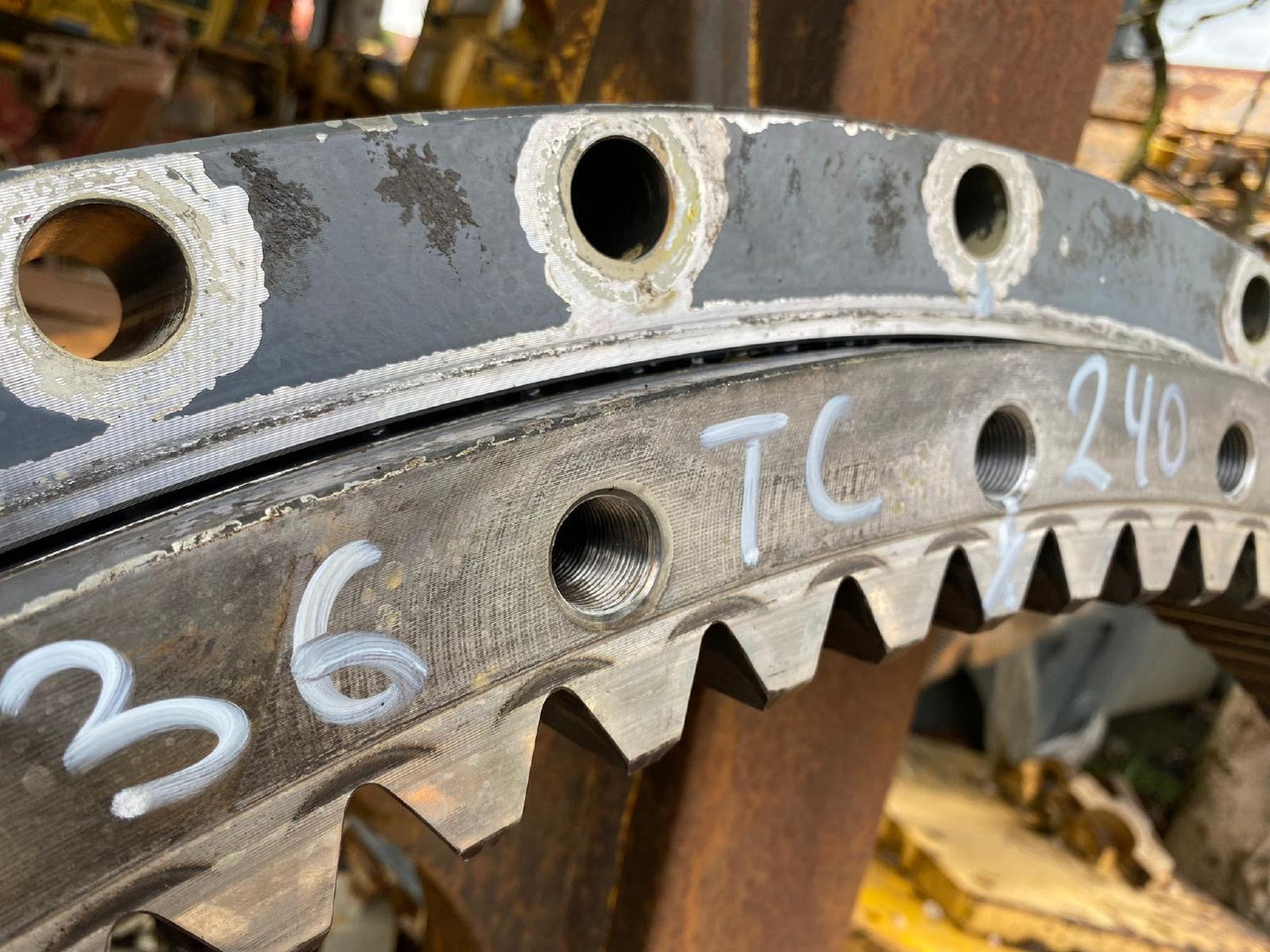 Couronne d'orientation pour Engins de chantier Terex TC 240 LC: photos 6 Couronne d'orientation pour Engins de chantier Terex TC 240 LC: photos 6