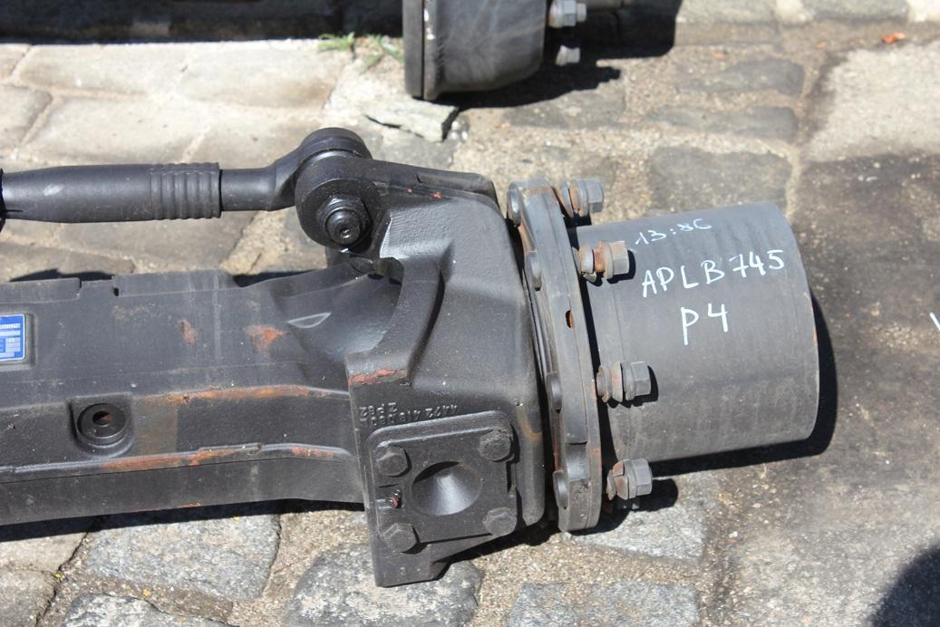 ZF APL B-745 P 4 - Essieu et pièces pour Engins de chantier: photos 3 ZF APL B-745 P 4 - Essieu et pièces pour Engins de chantier: photos 3