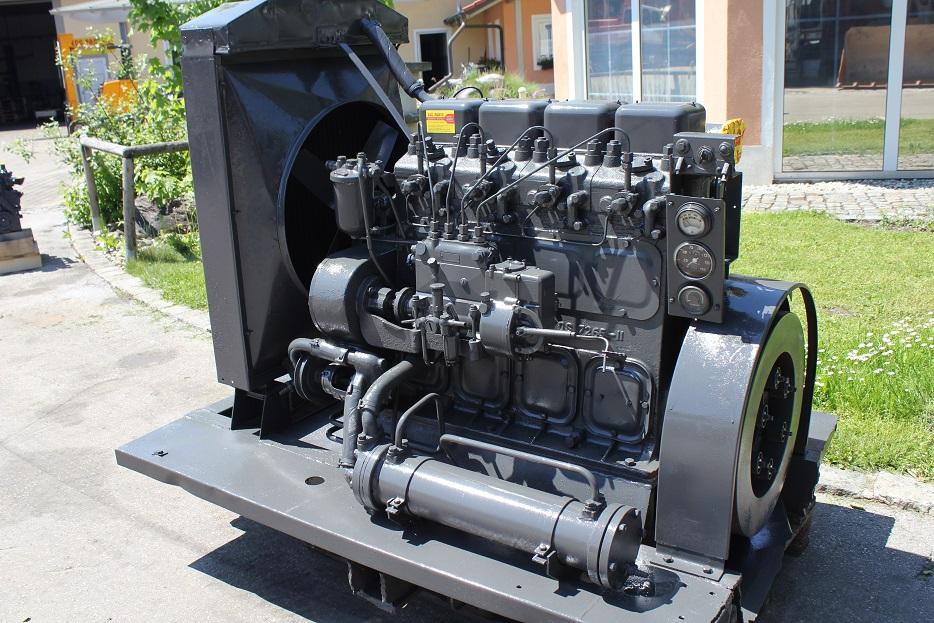 Zetor AS - Moteur pour Engins de chantier: photos 1 Zetor AS - Moteur pour Engins de chantier: photos 1