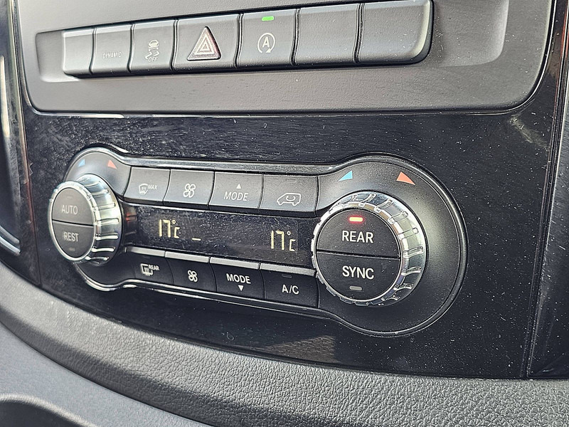 Fourgonnette Mercedes-Benz Vito 116 L2 Dubbel Cabine 4x4: photos 10