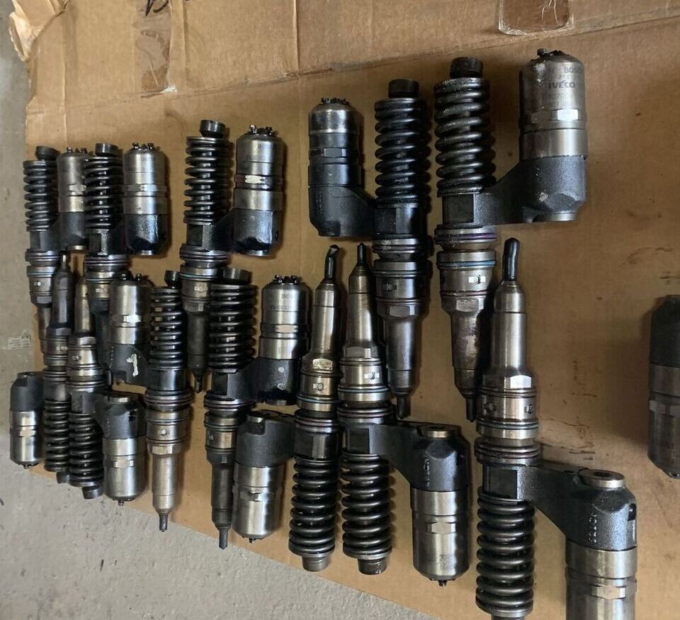 Bosch 0414701006 IVECO Stralis Euro 3,4 New Holland, Case - Injecteur pour Camion: photos 4 Bosch 0414701006 IVECO Stralis Euro 3,4 New Holland, Case - Injecteur pour Camion: photos 4