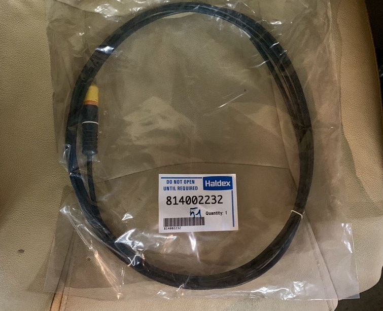 Haldex elektryczny EBS 24V 4m - Conduite/ Flexible de frein pour Camion: photos 1 Haldex elektryczny EBS 24V 4m - Conduite/ Flexible de frein pour Camion: photos 1