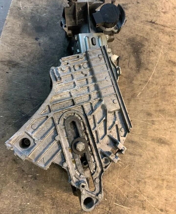 Kolumna Kierownicza MAN 7360974151 BOSCH 7360974151 - Colonne de direction pour Camion: photos 3 Kolumna Kierownicza MAN 7360974151 BOSCH 7360974151 - Colonne de direction pour Camion: photos 3