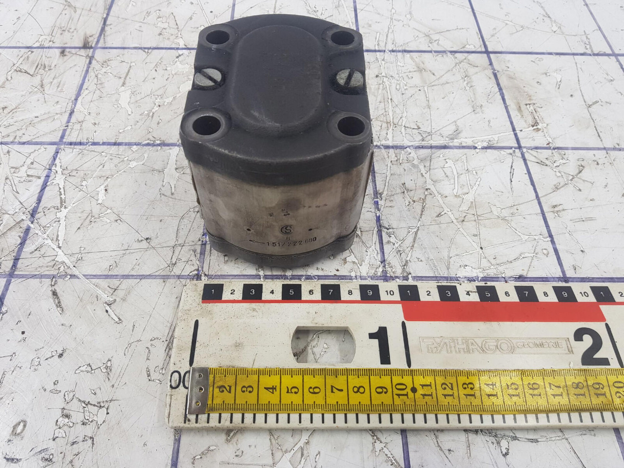 Bosch Bosch gear pump - Pompe hydraulique pour Grue: photos 1 Bosch Bosch gear pump - Pompe hydraulique pour Grue: photos 1