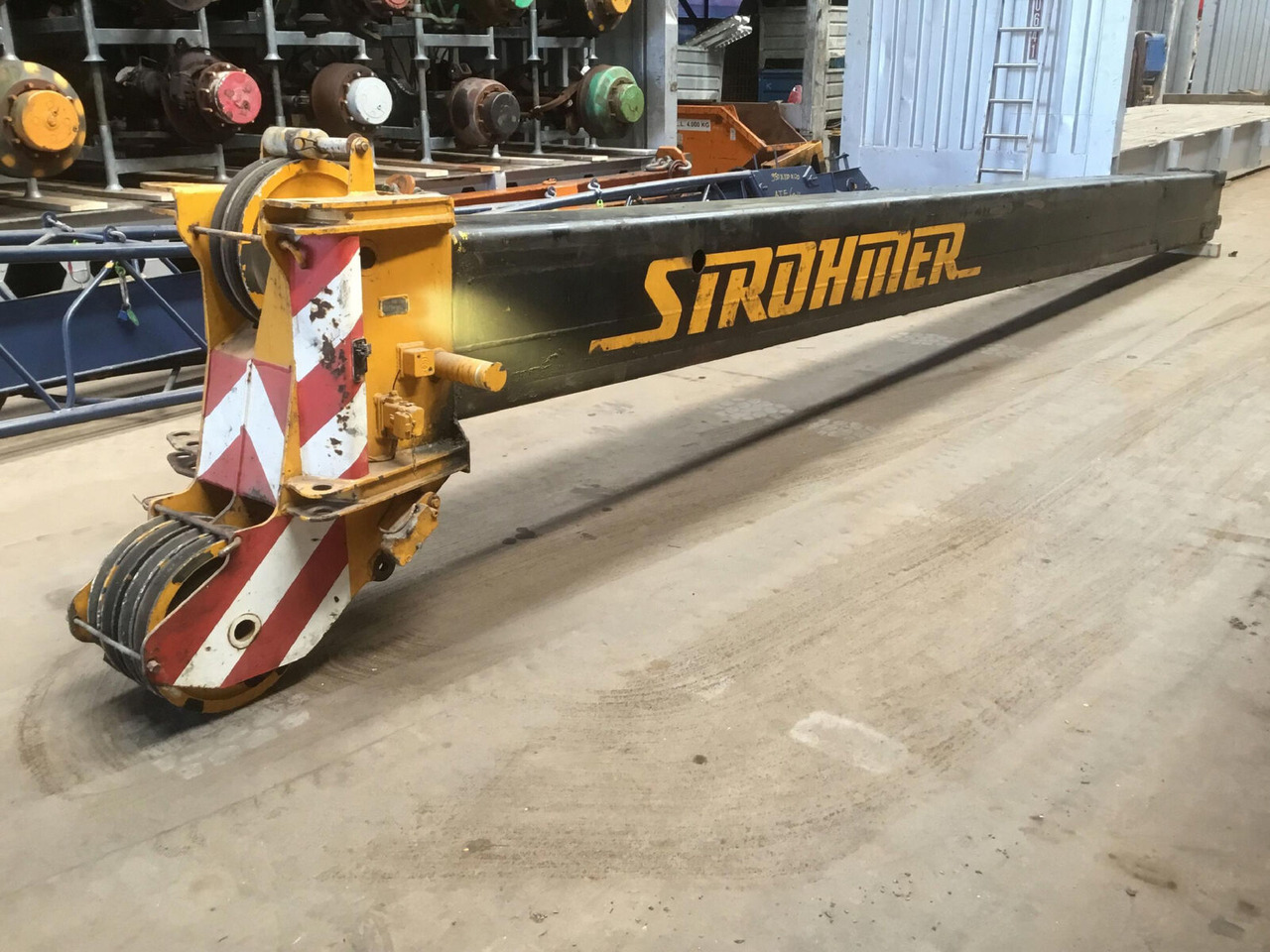 FAUN ATF 30-2 telescopic head section 3 - Flèche pour Grue mobile: photos 2 FAUN ATF 30-2 telescopic head section 3 - Flèche pour Grue mobile: photos 2