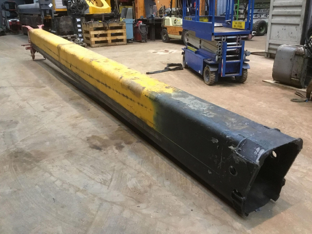 FAUN ATF 50G-3 telescopic head section 4 - Flèche pour Grue mobile: photos 3 FAUN ATF 50G-3 telescopic head section 4 - Flèche pour Grue mobile: photos 3