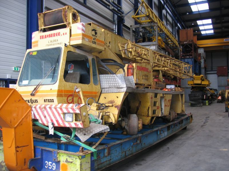 Grove AT 633 for parts - Grue mobile: photos 1 Grove AT 633 for parts - Grue mobile: photos 1