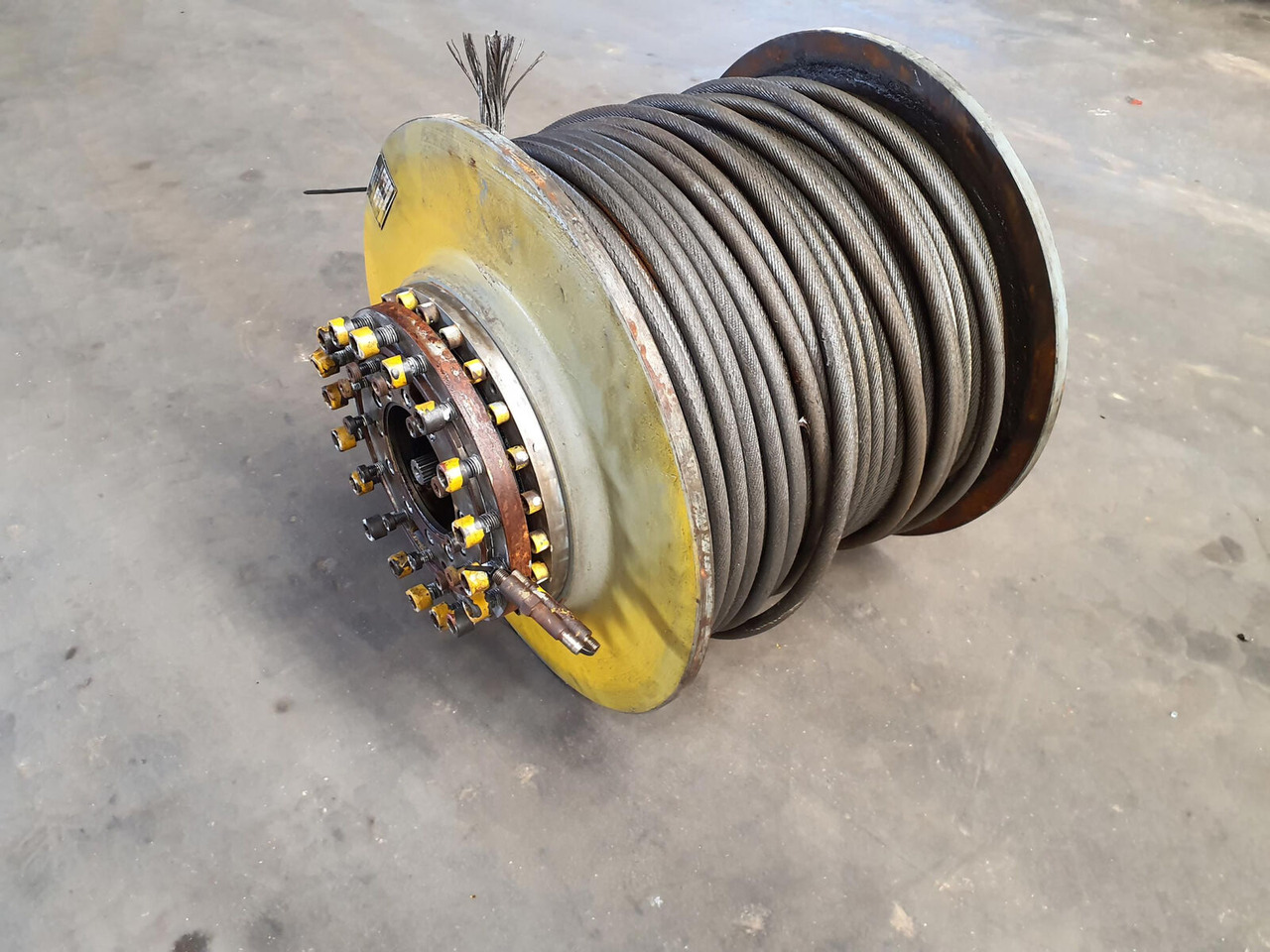 Grove GMK 3050 winch complete with brake - Treuil pour Grue mobile: photos 2 Grove GMK 3050 winch complete with brake - Treuil pour Grue mobile: photos 2