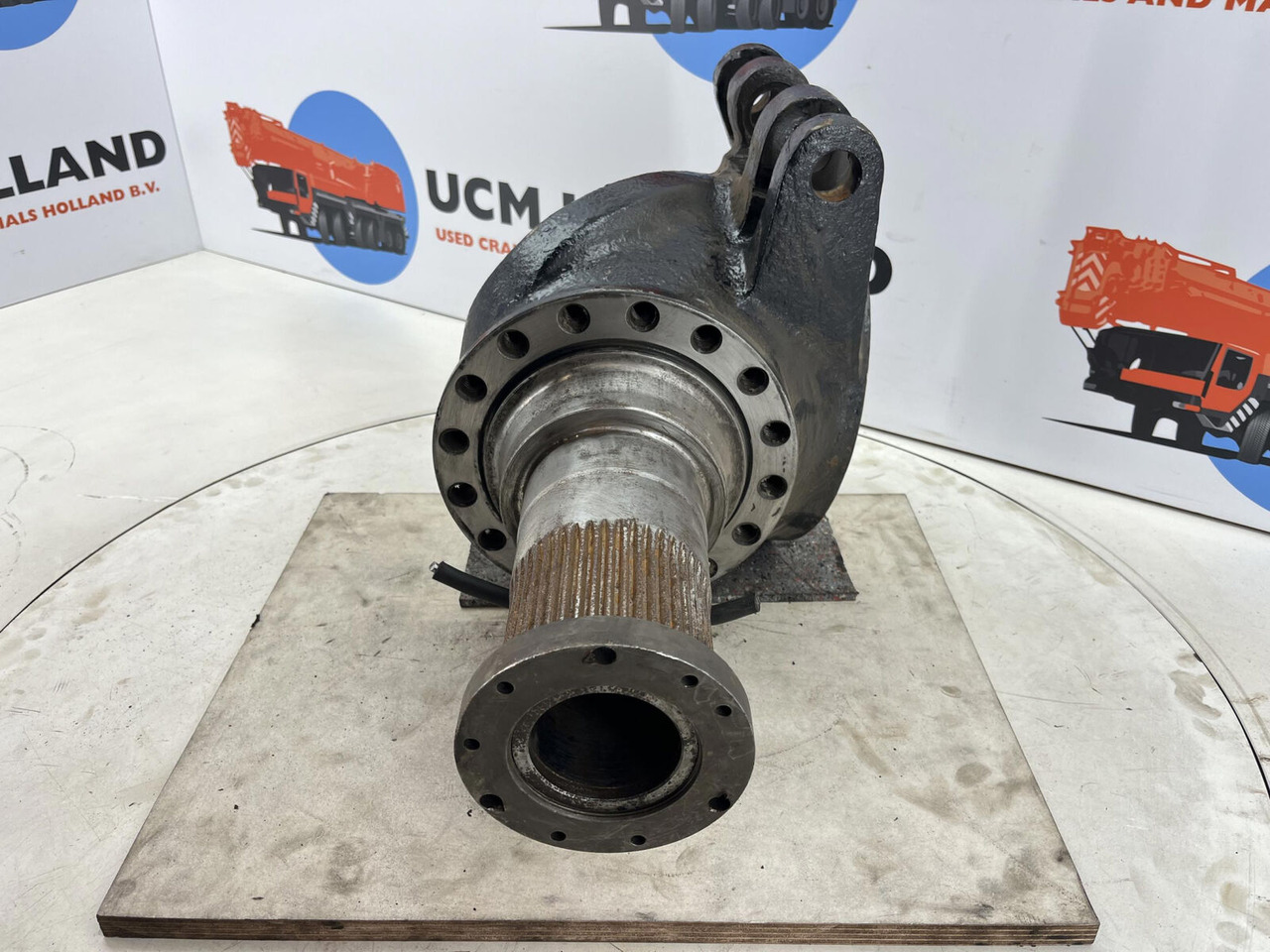 Grove GMK Steering knuckle 16 holes - Fusée d'essieu pour Grue mobile: photos 2 Grove GMK Steering knuckle 16 holes - Fusée d'essieu pour Grue mobile: photos 2