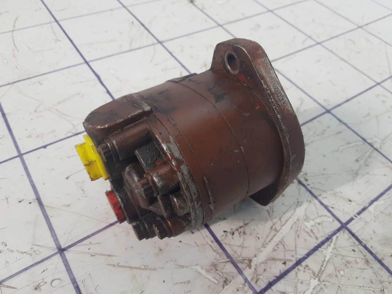 Grove steering pump - Pompe de support pour Grue: photos 3 Grove steering pump - Pompe de support pour Grue: photos 3