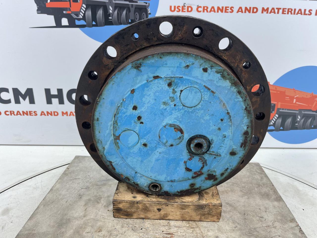 Kessler+Co Kessler Planetary gear 17-24-67-32-3pl-H83-42 - Moteur de translation pour Grue mobile: photos 1 Kessler+Co Kessler Planetary gear 17-24-67-32-3pl-H83-42 - Moteur de translation pour Grue mobile: photos 1