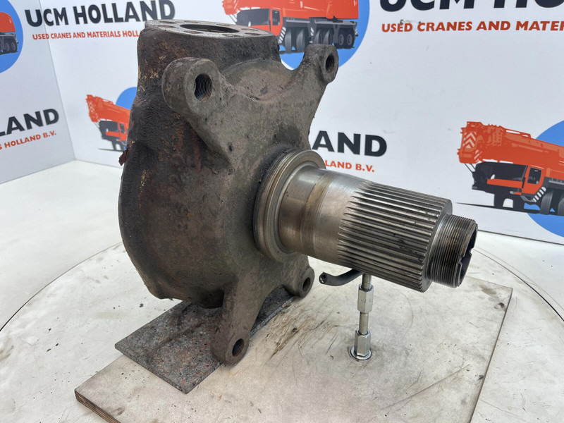 Krupp 70 GMT Steering knuckle axle 1 - Fusée d'essieu pour Grue: photos 3 Krupp 70 GMT Steering knuckle axle 1 - Fusée d'essieu pour Grue: photos 3