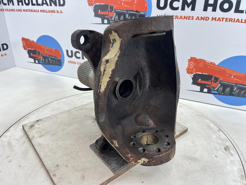Krupp 70 GMT Steering knuckle axle 2 - Fusée d'essieu pour Grue: photos 4 Krupp 70 GMT Steering knuckle axle 2 - Fusée d'essieu pour Grue: photos 4