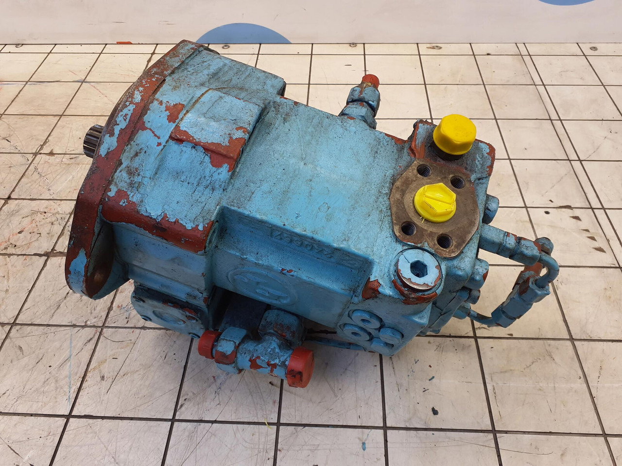 Krupp KMK 6180/6200 pump - Pompe hydraulique pour Grue mobile: photos 5 Krupp KMK 6180/6200 pump - Pompe hydraulique pour Grue mobile: photos 5