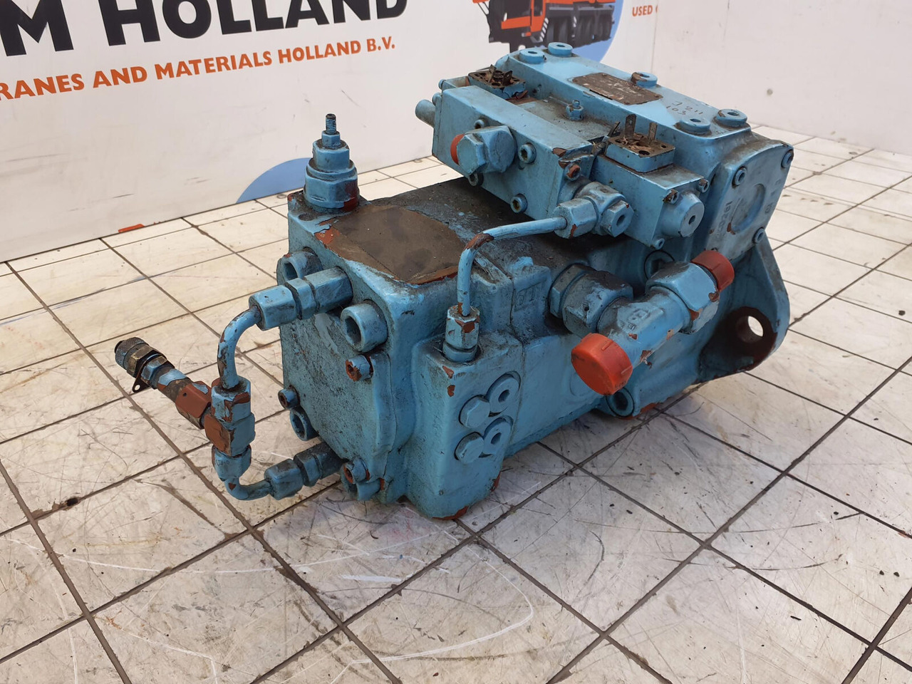 Krupp KMK 6180/6200 pump - Pompe hydraulique pour Grue mobile: photos 2 Krupp KMK 6180/6200 pump - Pompe hydraulique pour Grue mobile: photos 2
