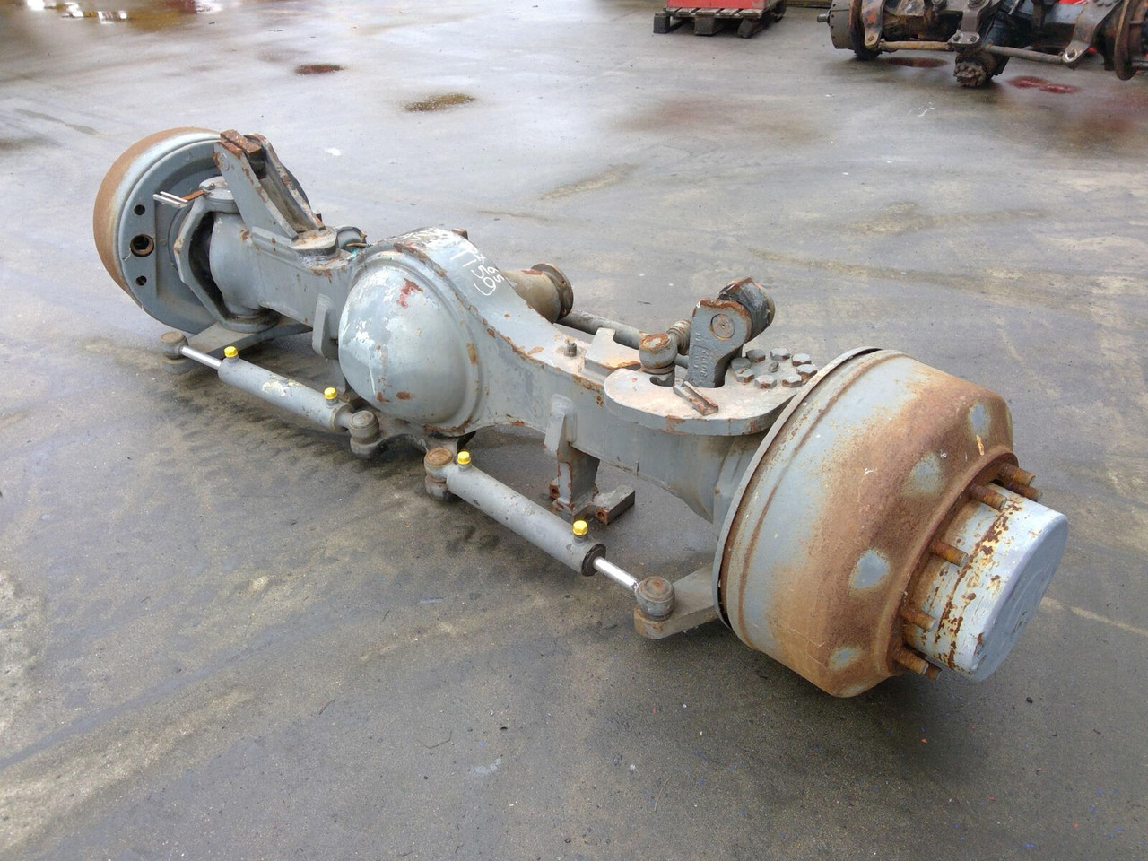 Liebherr LTM 1050-1 axle 1 - Essieu et pièces pour Grue mobile: photos 4 Liebherr LTM 1050-1 axle 1 - Essieu et pièces pour Grue mobile: photos 4