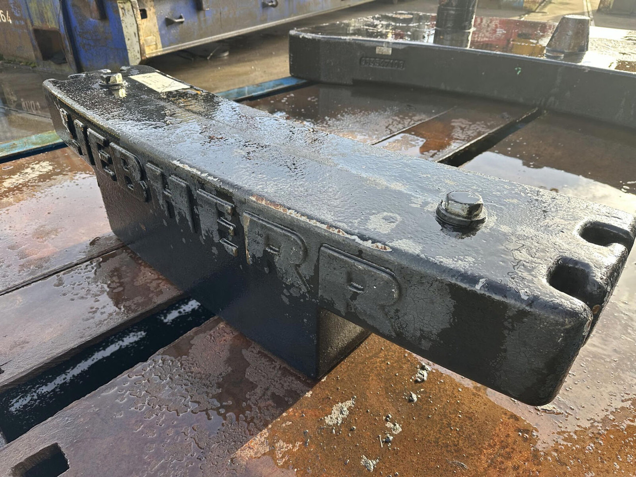 Liebherr LTM 1100-5.2 Counterweight 0,93 ton - Contrepoids pour Grue mobile: photos 2 Liebherr LTM 1100-5.2 Counterweight 0,93 ton - Contrepoids pour Grue mobile: photos 2