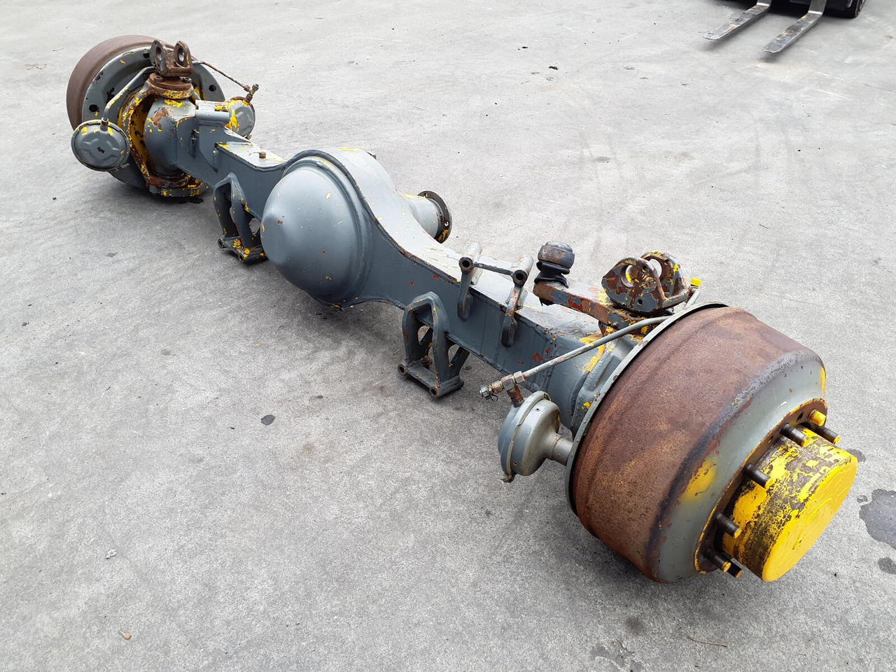 Liebherr LTM 1160-2 axle 1 - Essieu et pièces pour Grue mobile: photos 4 Liebherr LTM 1160-2 axle 1 - Essieu et pièces pour Grue mobile: photos 4