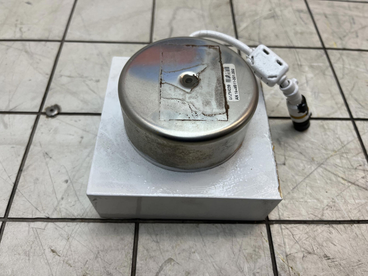 Liebherr LTM 1400-7.1 angle transmitter - Système électrique pour Grue: photos 4 Liebherr LTM 1400-7.1 angle transmitter - Système électrique pour Grue: photos 4