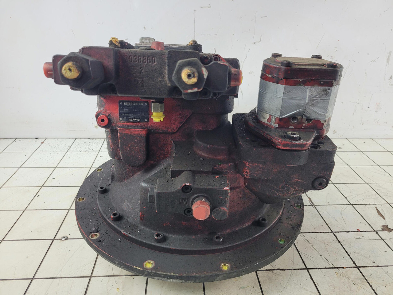 Rexroth HK 60 pump Rexroth - Pompe hydraulique pour Grue mobile: photos 3 Rexroth HK 60 pump Rexroth - Pompe hydraulique pour Grue mobile: photos 3