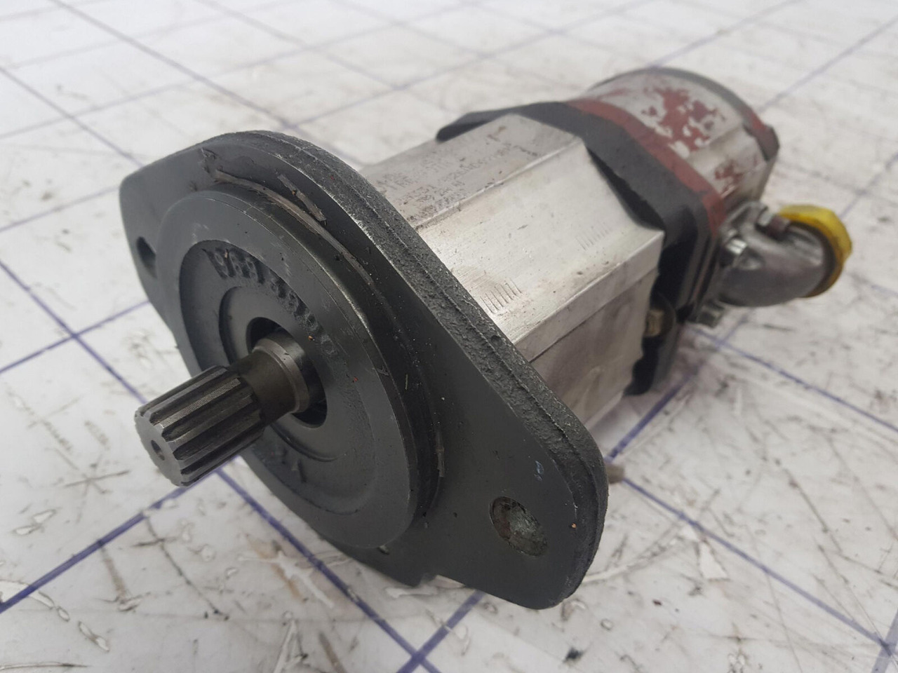 Rexroth Rexroth dual gear pump - Pompe hydraulique pour Grue: photos 2 Rexroth Rexroth dual gear pump - Pompe hydraulique pour Grue: photos 2