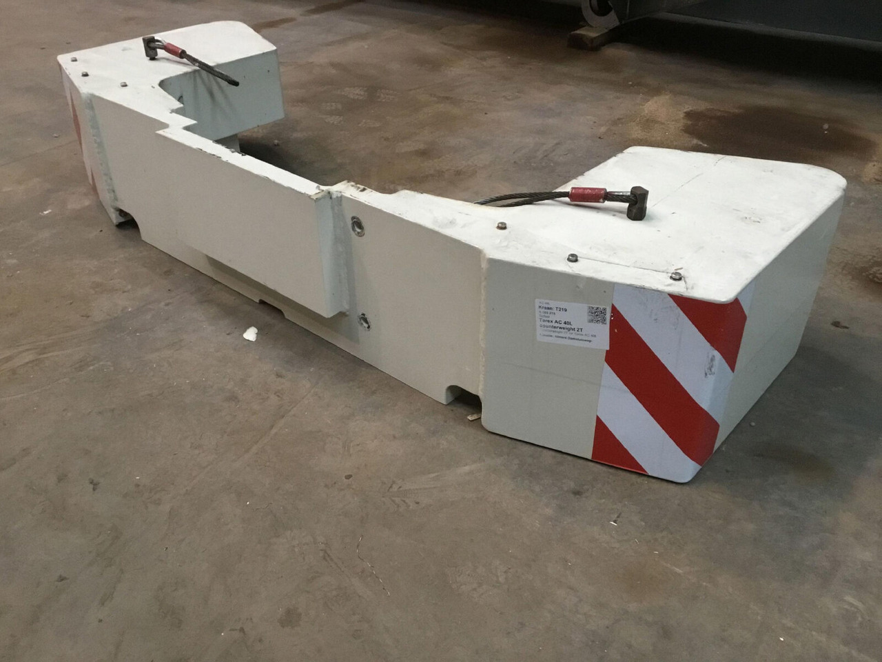 Terex Terex AC 40L counterweight 2T - Contrepoids pour Grue mobile: photos 1 Terex Terex AC 40L counterweight 2T - Contrepoids pour Grue mobile: photos 1