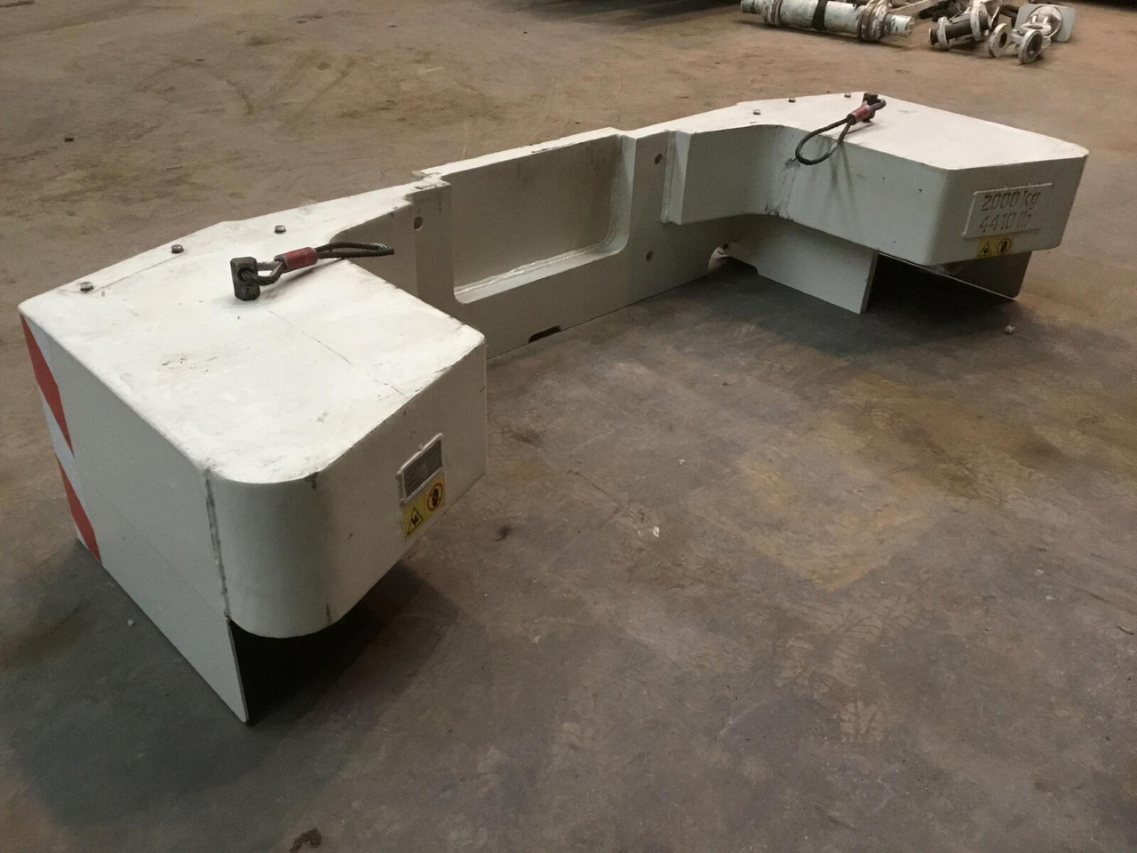 Terex Terex AC 40L counterweight 2T - Contrepoids pour Grue mobile: photos 4 Terex Terex AC 40L counterweight 2T - Contrepoids pour Grue mobile: photos 4