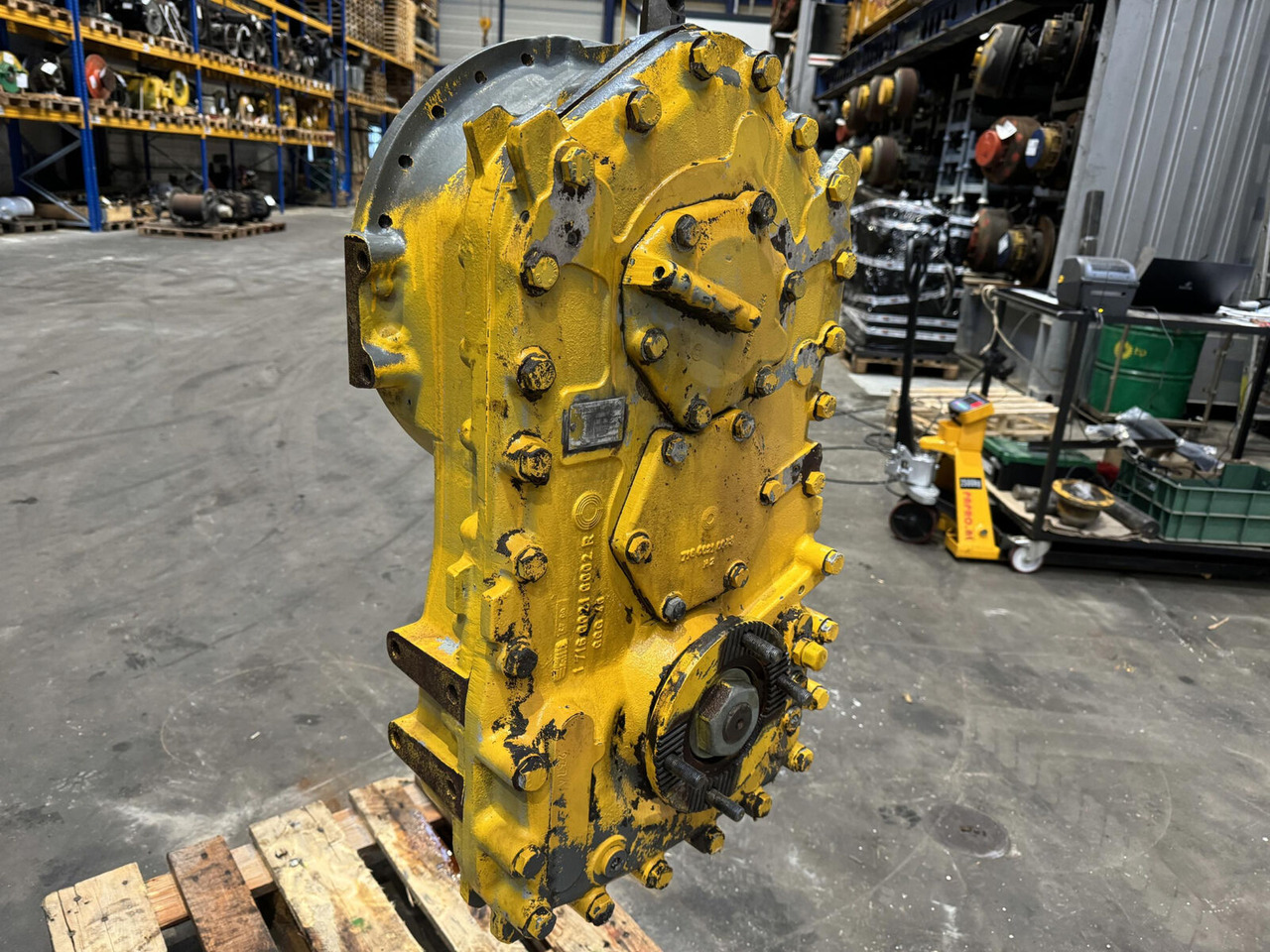 ZF LTM 1160/2 dropbox ZF DR1600 - Transmission pour Grue mobile: photos 1 ZF LTM 1160/2 dropbox ZF DR1600 - Transmission pour Grue mobile: photos 1
