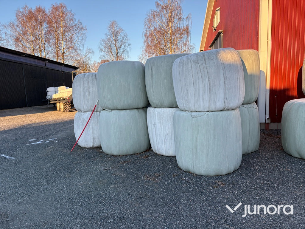 Balar - ensilage, 40st - Matériel d'élevage: photos 1 Balar - ensilage, 40st - Matériel d'élevage: photos 1