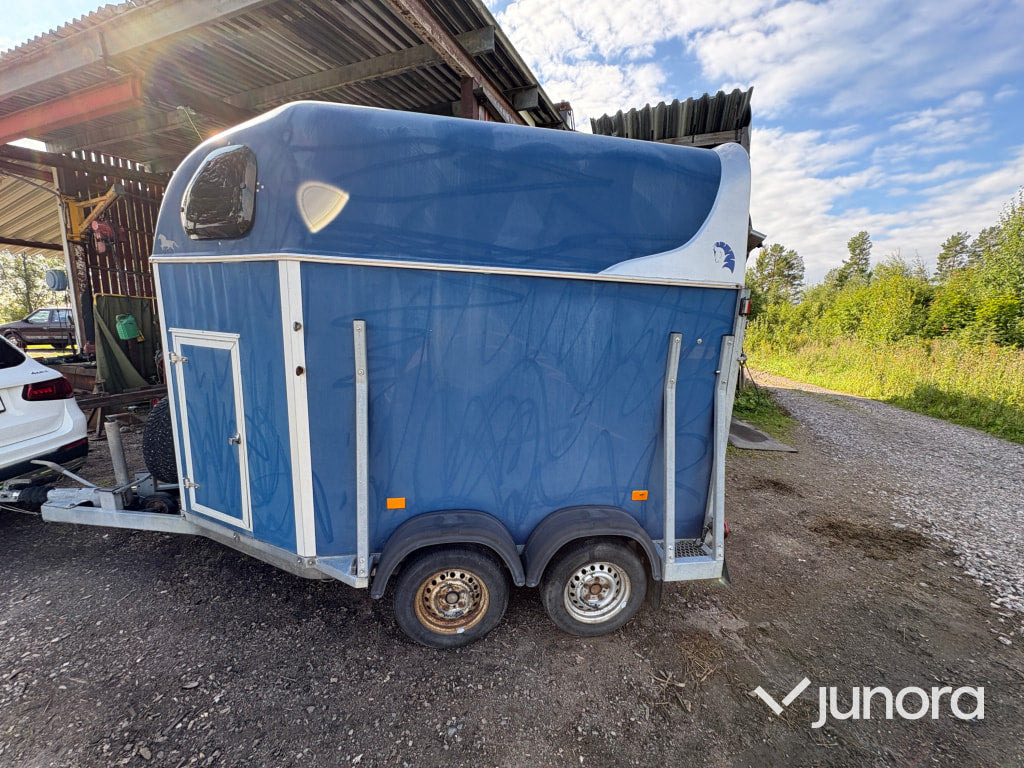 Hästtransport - Cheval Liberté - Van chevaux: photos 3 Hästtransport - Cheval Liberté - Van chevaux: photos 3