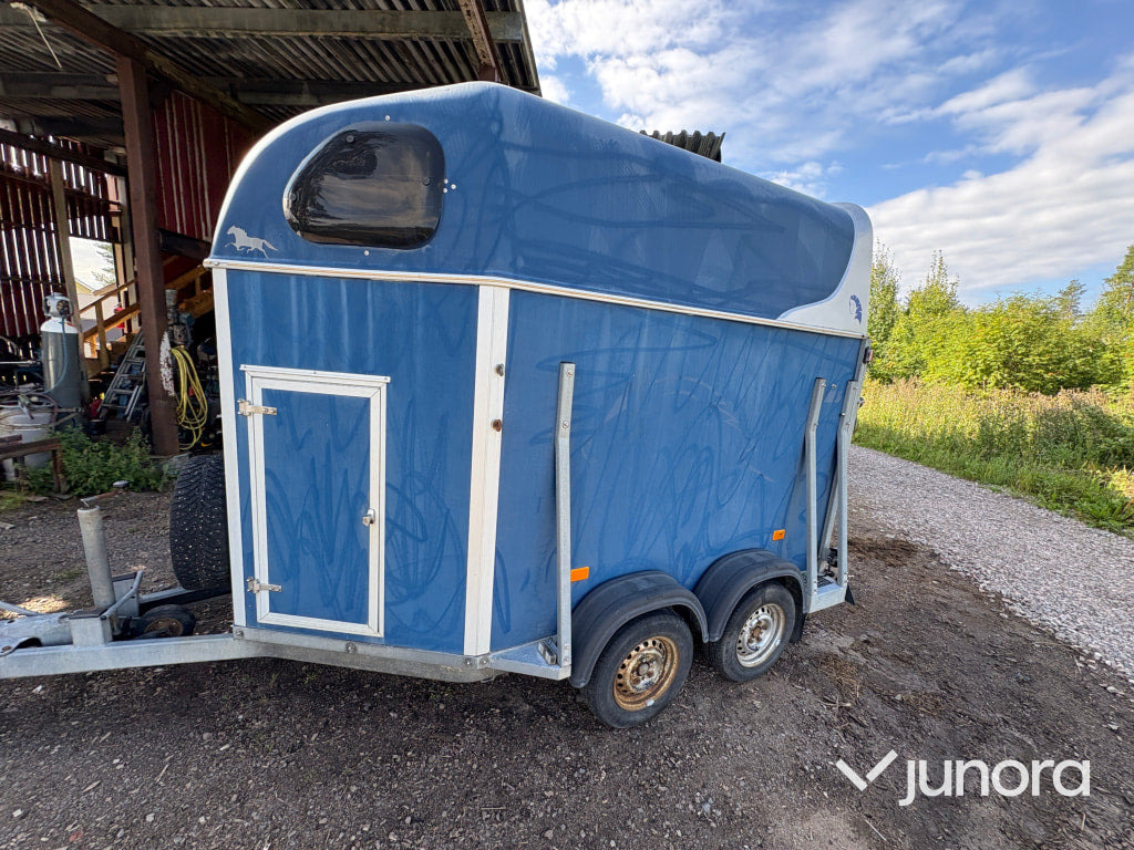 Hästtransport - Van chevaux: photos 5 Hästtransport - Van chevaux: photos 5