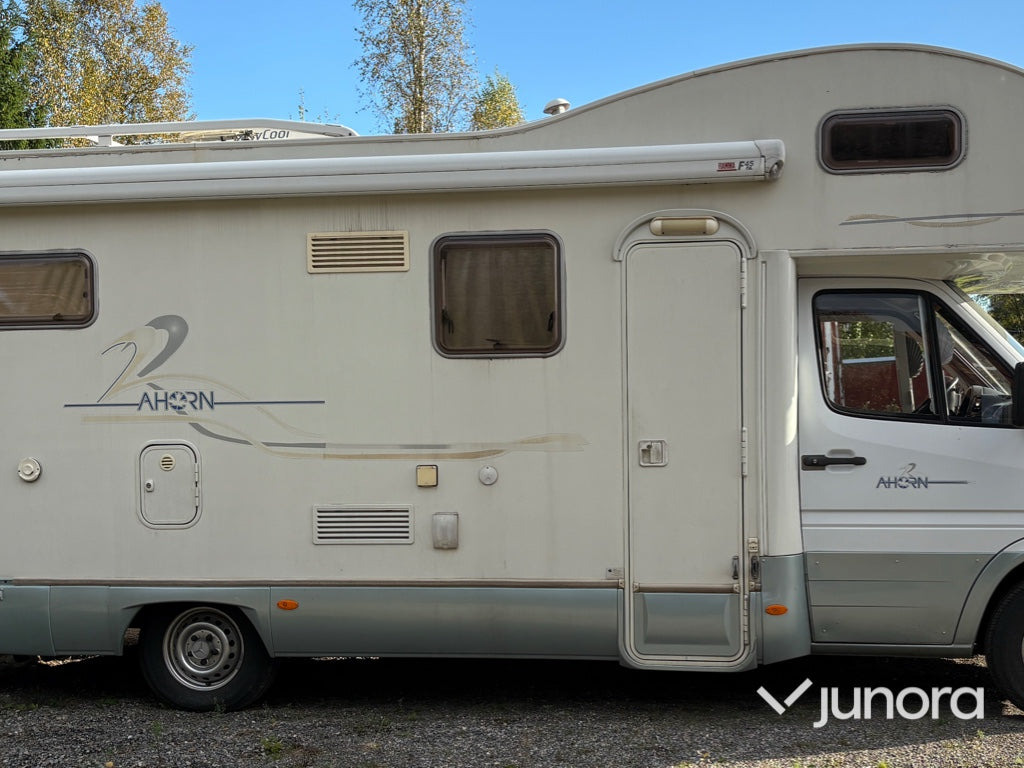 Husbil Mercedes-Benz AH CA 696 - Camping-car capucine: photos 5 Husbil Mercedes-Benz AH CA 696 - Camping-car capucine: photos 5