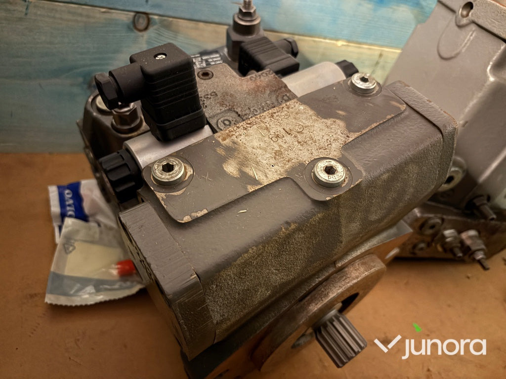 Hydraulpump - Volvo L45B - Pompe hydraulique pour Engins de chantier: photos 4 Hydraulpump - Volvo L45B - Pompe hydraulique pour Engins de chantier: photos 4