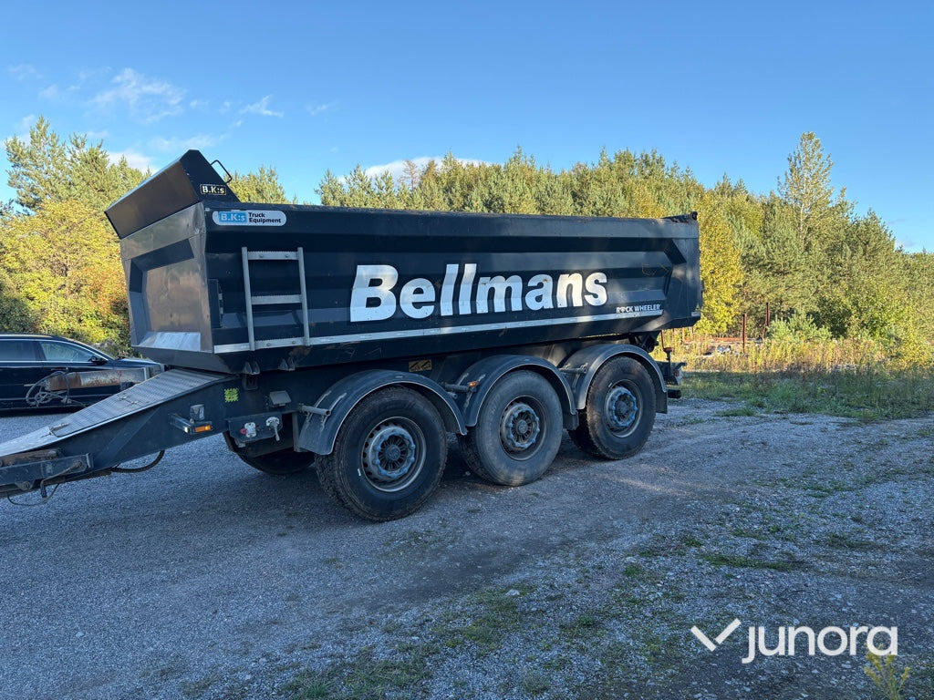 Lastbil Scania P420 B6X2*4NB - Camion benne: photos 4 Lastbil Scania P420 B6X2*4NB - Camion benne: photos 4