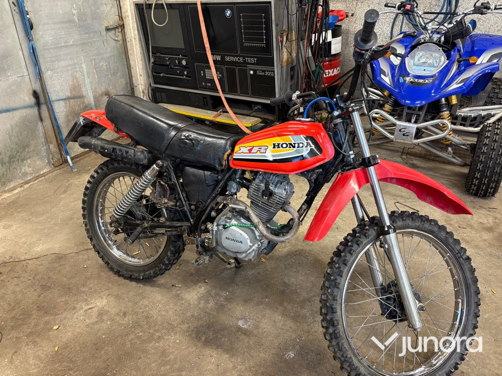 MC Honda XR - Motocyclette: photos 2 MC Honda XR - Motocyclette: photos 2