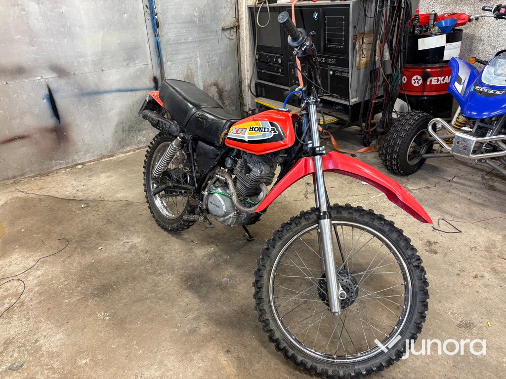 MC Honda XR - Motocyclette: photos 3 MC Honda XR - Motocyclette: photos 3