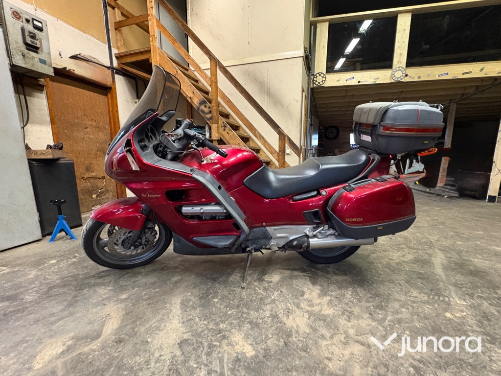 Motorcykel - Honda, ST1100 PAN EUROPEA - Motocyclette: photos 2 Motorcykel - Honda, ST1100 PAN EUROPEA - Motocyclette: photos 2