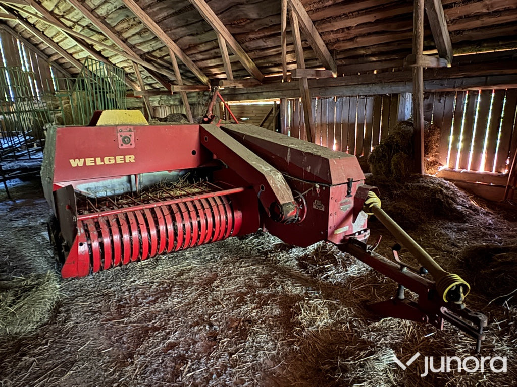 Småbalspress - Welger, AP 41 - Presse à balles cubiques: photos 1 Småbalspress - Welger, AP 41 - Presse à balles cubiques: photos 1