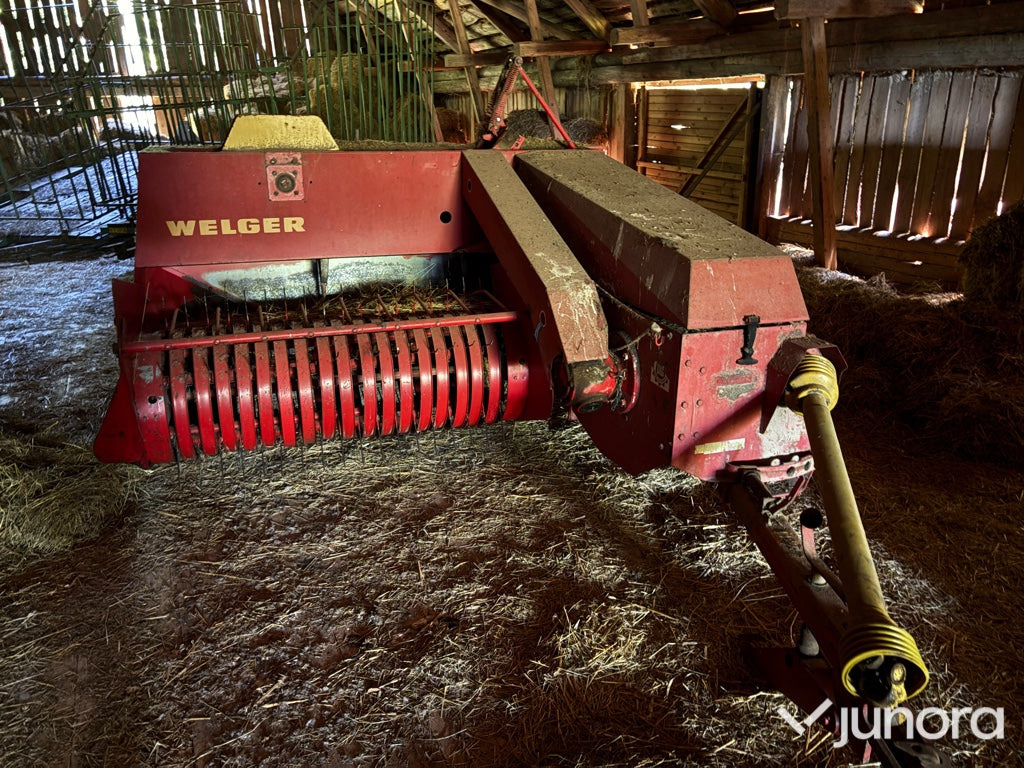 Småbalspress - Welger, AP 41 - Presse à balles cubiques: photos 2 Småbalspress - Welger, AP 41 - Presse à balles cubiques: photos 2