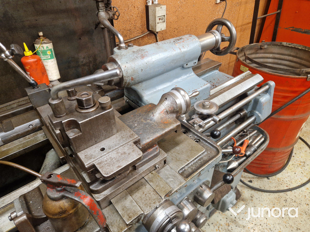 Svarv – TOS SV13R, medföljande tillbehör - Tour à métaux: photos 3 Svarv – TOS SV13R, medföljande tillbehör - Tour à métaux: photos 3