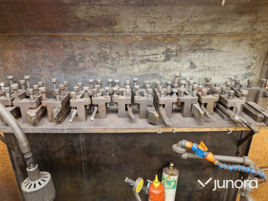 Svarv – TOS SV13R, medföljande tillbehör - Tour à métaux: photos 5 Svarv – TOS SV13R, medföljande tillbehör - Tour à métaux: photos 5