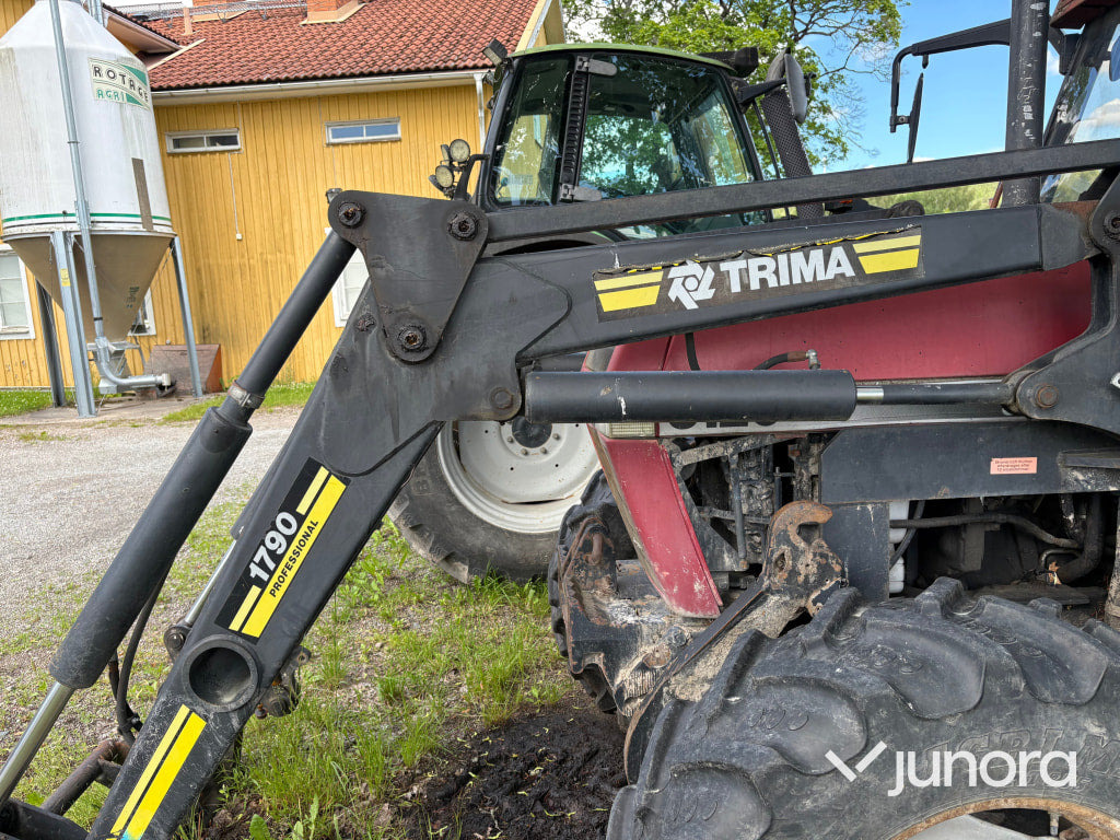 Traktor Case IH 5120 4WD - Tracteur agricole: photos 4 Traktor Case IH 5120 4WD - Tracteur agricole: photos 4