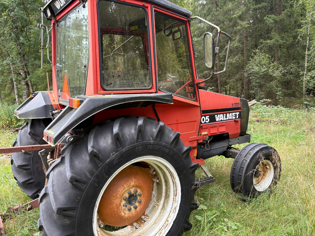 Valmet 305 - Tracteur agricole: photos 2 Valmet 305 - Tracteur agricole: photos 2