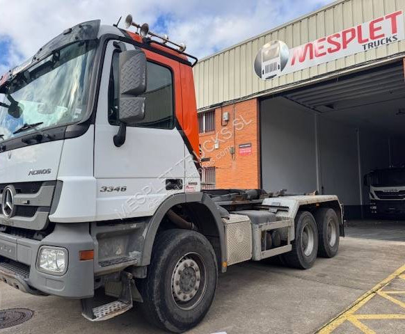 Mercedes Actros 3346 - Camion ampliroll: photos 1 Mercedes Actros 3346 - Camion ampliroll: photos 1