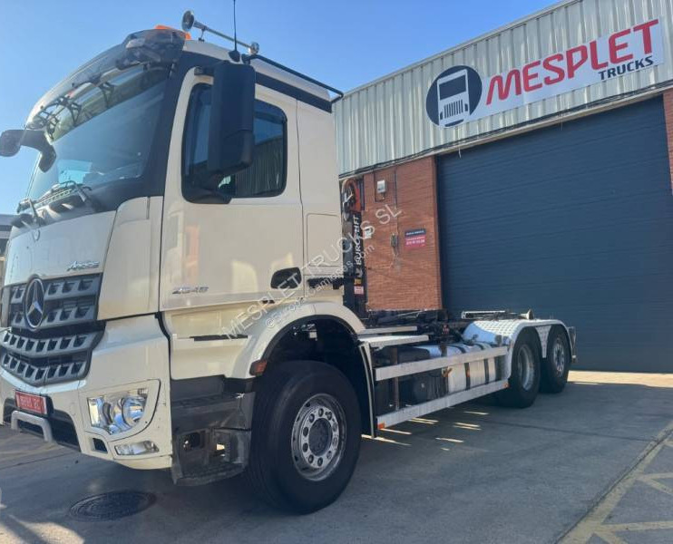 Mercedes Arocs 2548 L - Camion ampliroll: photos 1 Mercedes Arocs 2548 L - Camion ampliroll: photos 1