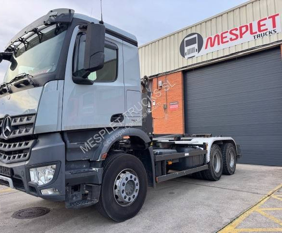 Mercedes Arocs 2643 - Camion ampliroll: photos 1 Mercedes Arocs 2643 - Camion ampliroll: photos 1
