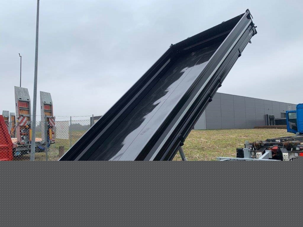 Hangler TSK-H 118 5,0 mtr 3 vejs tip - Remorque porte-engin surbaissée: photos 1 Hangler TSK-H 118 5,0 mtr 3 vejs tip - Remorque porte-engin surbaissée: photos 1