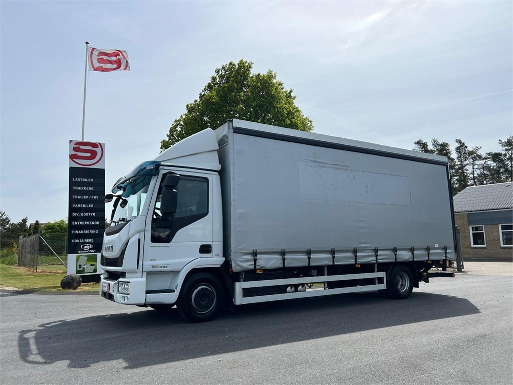 Iveco Eurocargo 8E21P 4x2 - Camion à rideaux coulissants: photos 2 Iveco Eurocargo 8E21P 4x2 - Camion à rideaux coulissants: photos 2